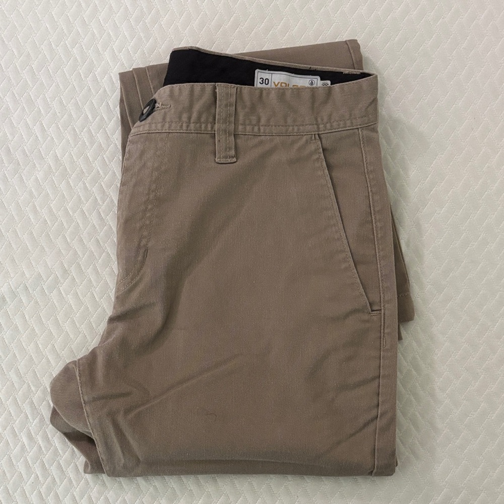 Men's Volcom Khakis 30